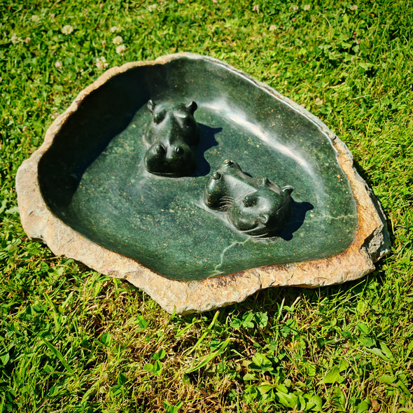 Vogeltränke Hippo Unikat #333 Künstler: Timothy Rukodzi