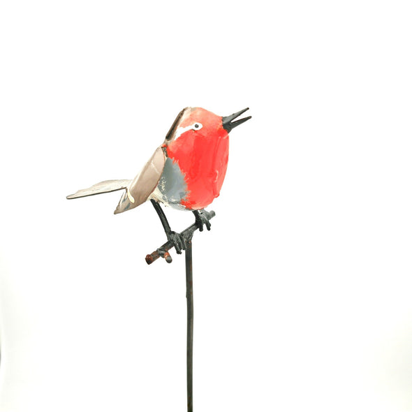 Rotkehlchen Vogel aus Recycling Metall. Dekoration für Haus und Garten.