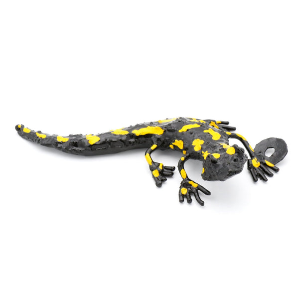 Feuersalamander aus Recycling Metall für Haus und Garten. Salamander zur Dekoration für Haus und Garten.