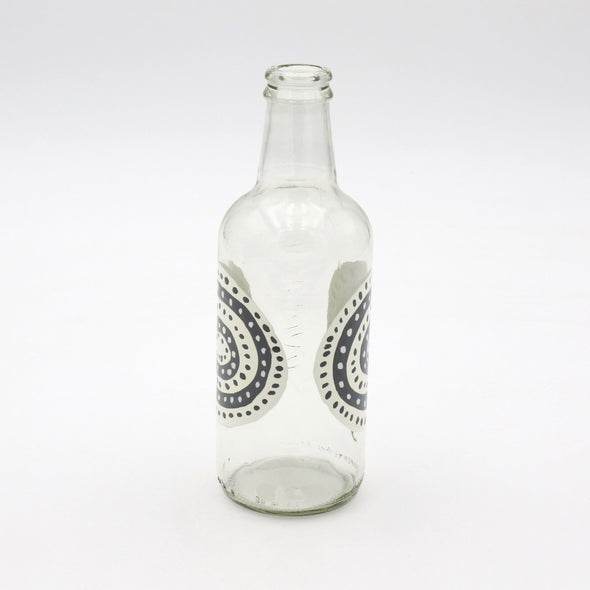 Upcycling Flasche aus Glas. Interior Dekoration Vase Kerzenstaender Raeucherstaebchen Duftstaebchen. Handgearbeitete Unikate.