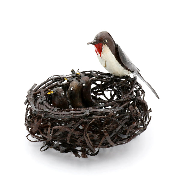 Schwalbennest Vogel aus Recycling Metall. Dekoration für Haus und Garten.