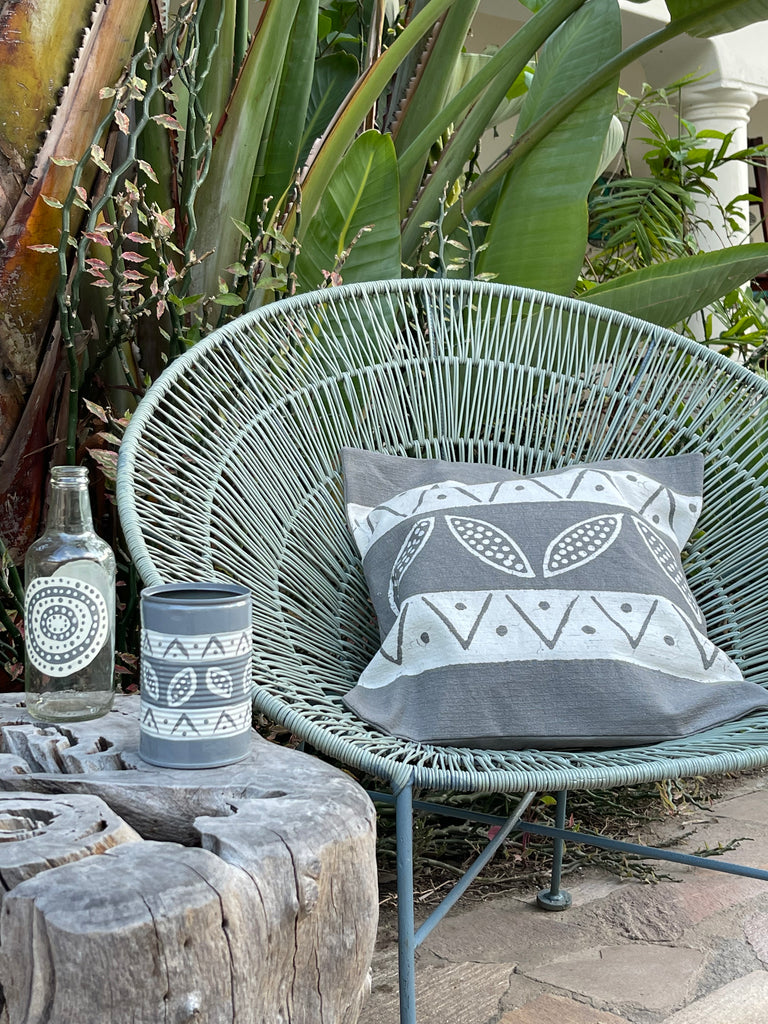 Kissenhülle „African Pattern“ – dekoratives Kissen im Ethno Design – Mio Moyo by SHONA-ART