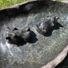 Vogeltränke Hippo Unikat #117 Künstler: Timothy Rukodzi