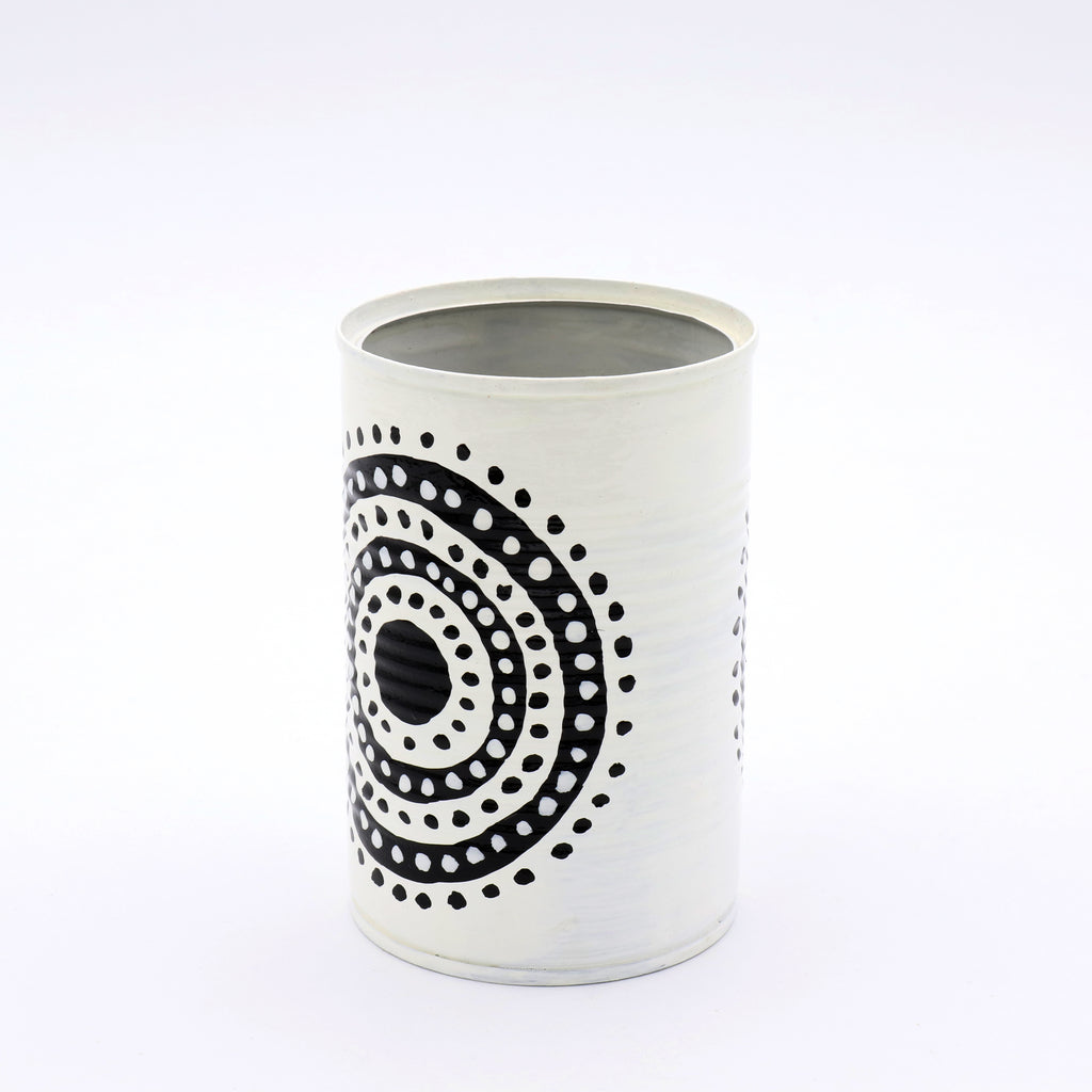 konservendosen aufbewahrung Dose „Black Circle“ – handbemalter Stiftehalter aus Upcycling-Dose – Mio Moyo by SHONA-ART