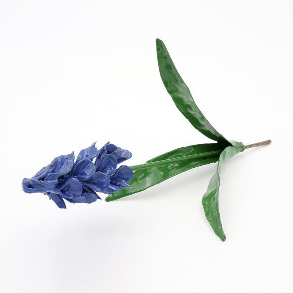 Hyazinthe Blume aus Recycling Metall.. Dekoration für Haus und Garten.