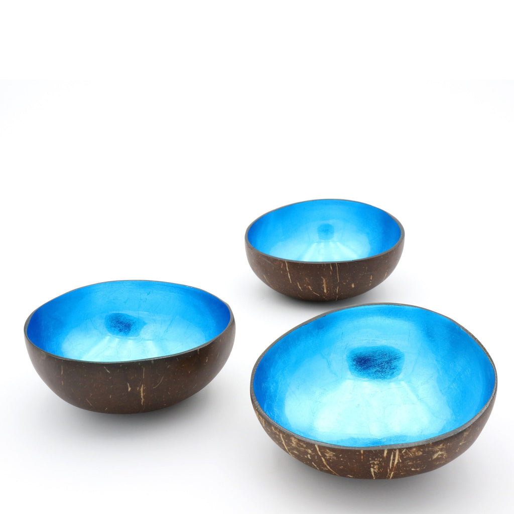 Kokosnuss Schale Coco Bowl in blau. Interior Dekoration Schuessel als Ablage fuer Schmuck, Schluessel oder im Bad oder fuer Snacks Nuesse Suessigkeiten. Handgearbeitete Unikate.